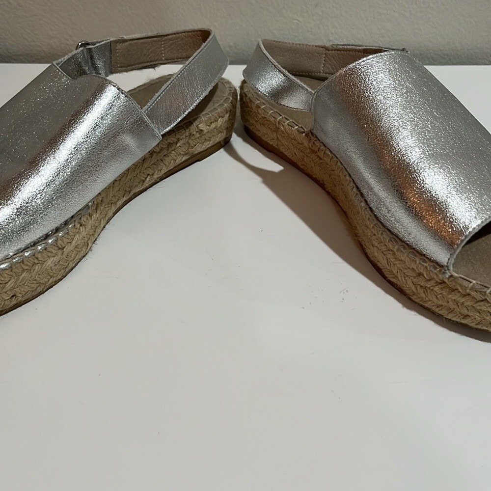 Carvela Kurt Geiger Women's Silver Leather‎ Espadrilles Sz 38 (US 8) Metallic - Picture 7 of 11